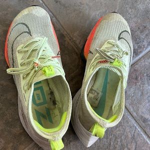 Women’s size 7 & 7.5 and 8 Alphafly runners